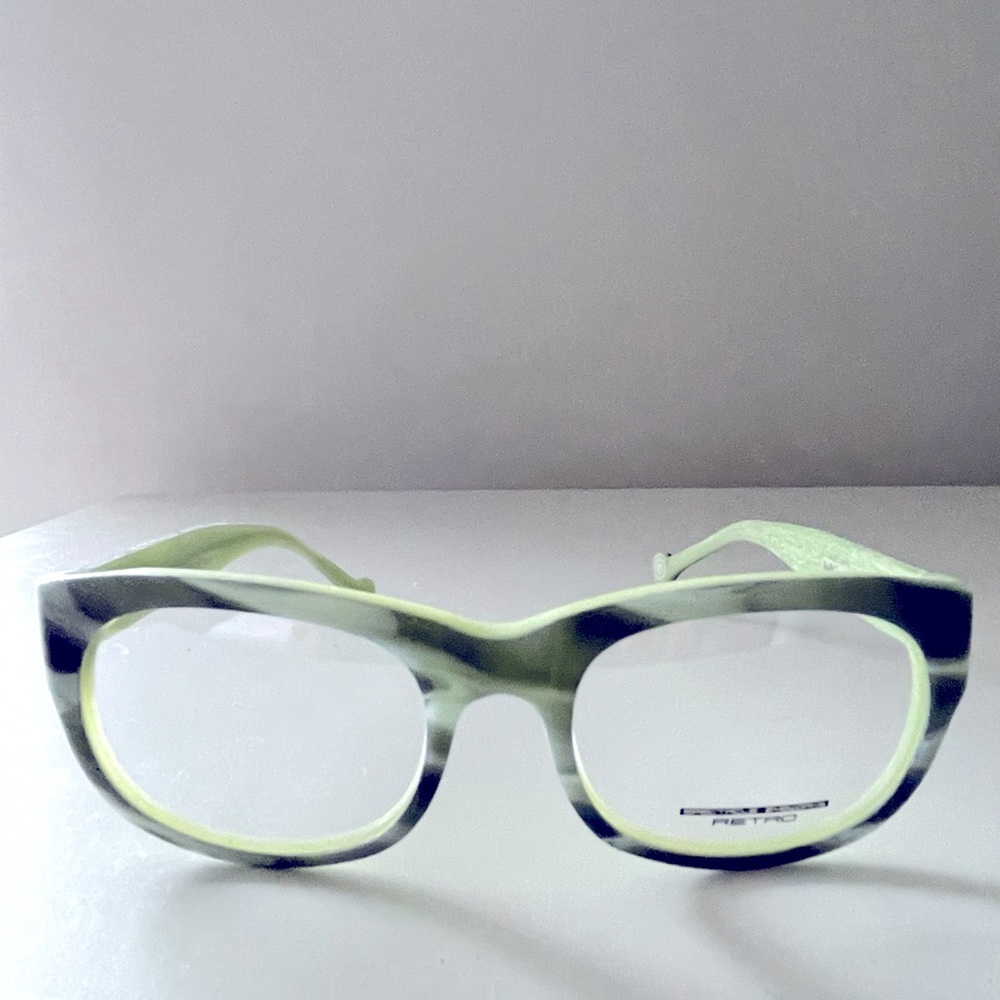 Spectacle Eyeworks Eyeglass Frames